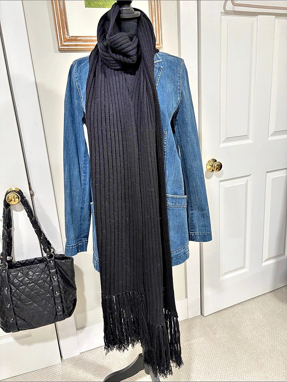 Dolce & Gabbana Ribbed Knit Scarf in Black